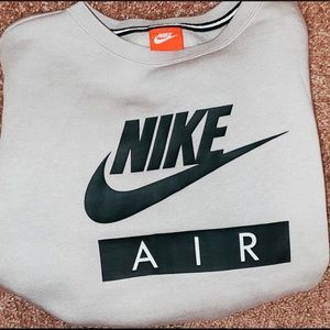 Nike women’s rally crew air side sweatshirt
